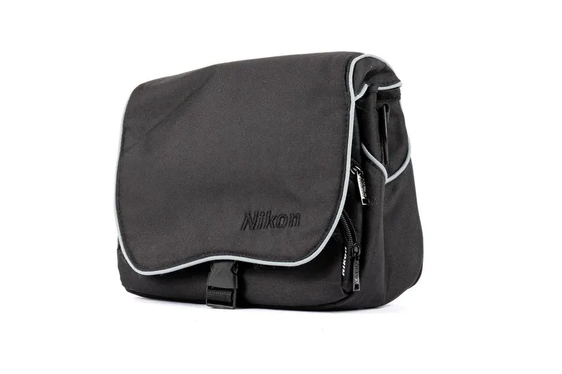 Nikon CF-EU04 Camera Bag