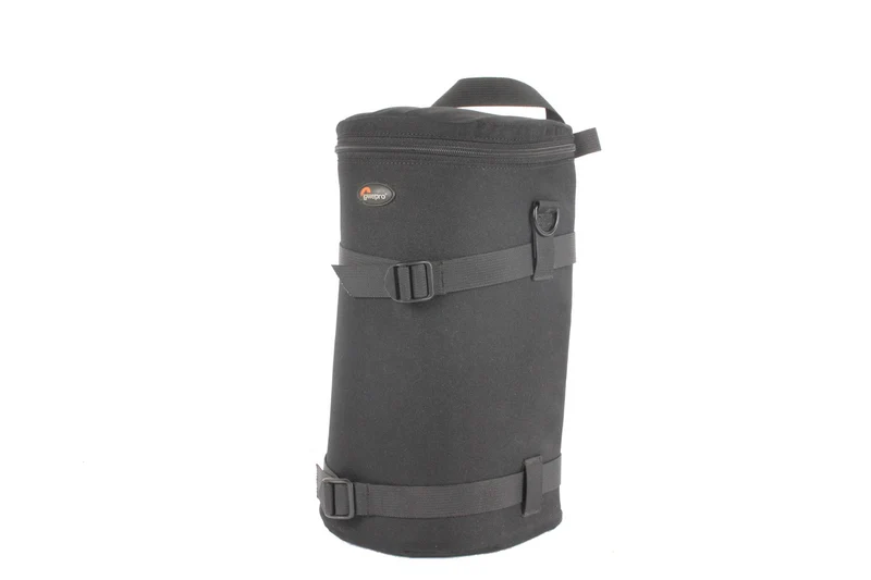Lowepro 13 x 32cm Lens Case