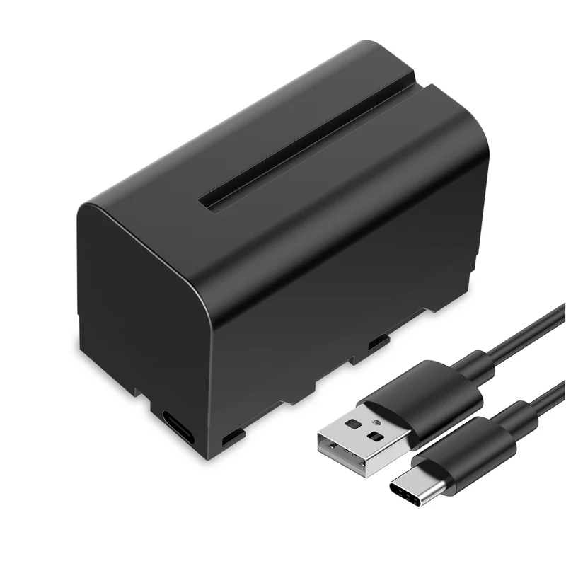 FEEWORLD NP-F750 Batteria agli ioni di litio da 4400 mAh per monitor Luce video Trasmissione video Ricarica USB-C