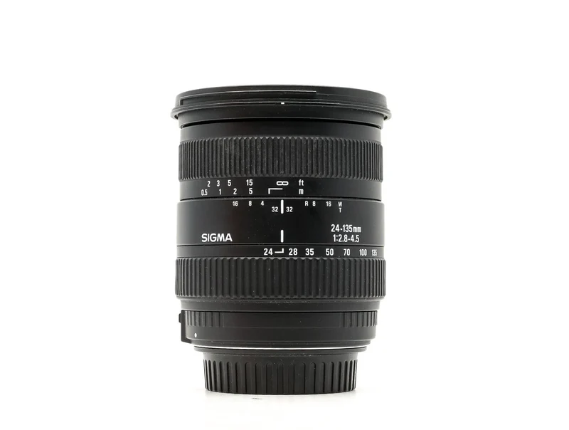 Sigma 24-135mm f/2.8-4.5 IF - Canon EF Fit