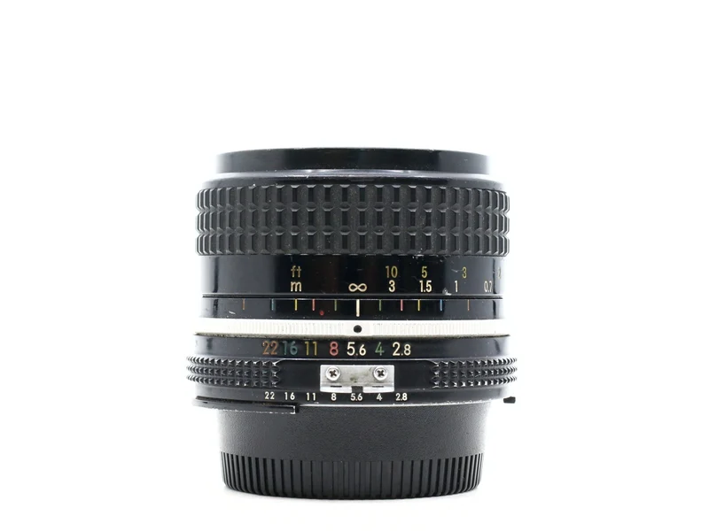 Nikon Ai Nikkor 24mm f/2.8