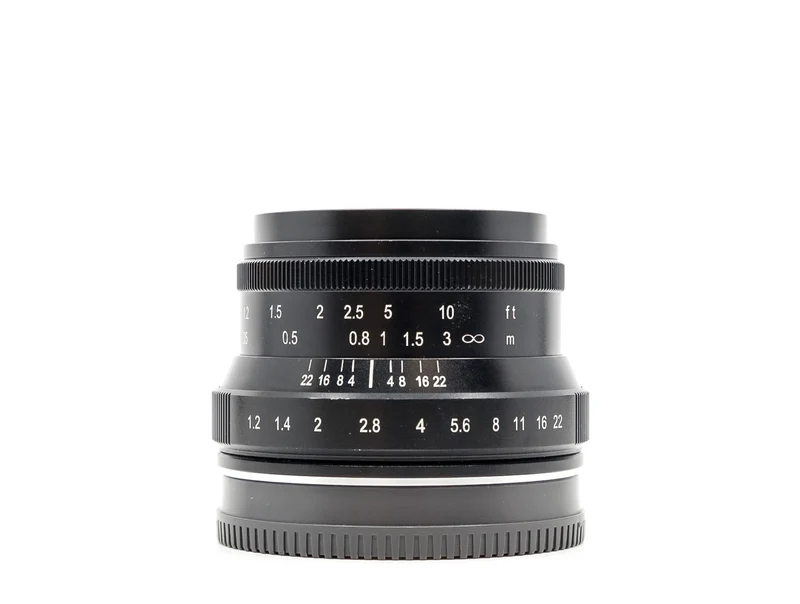 7Artisans 35mm f/1.2 - Sony E Fit