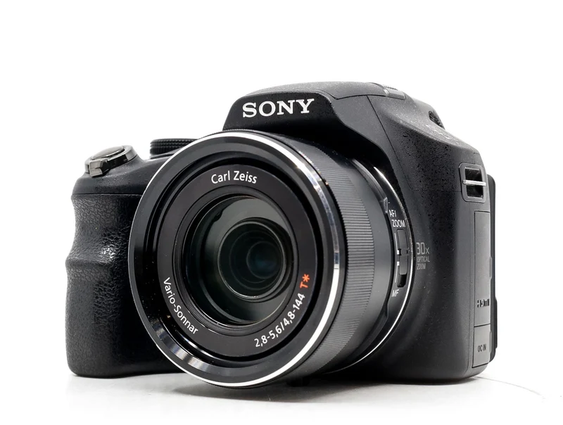Sony Cyber-shot DSC-HX200V