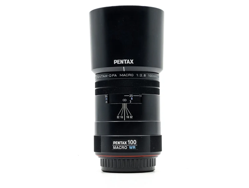 Pentax SMC Pentax-D FA 100mm F/2.8 Macro