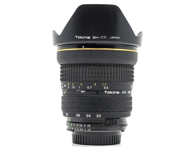 Tokina AT-X 20-35mm AF Pro f/2.8 - Nikon Fit