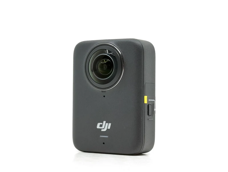 DJI Osmo 360 Adventure Combo