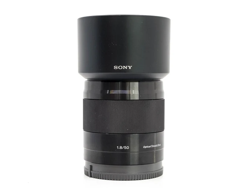 Sony E 50mm f/1.8 OSS