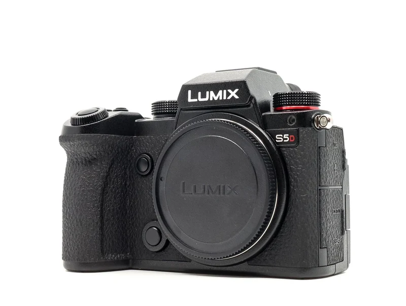 Panasonic Lumix DC-S5D