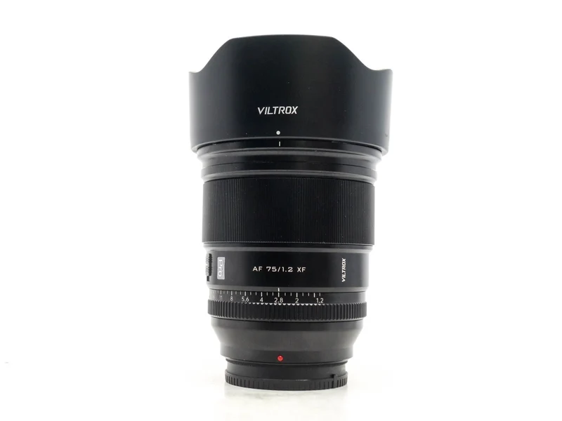 Viltrox AF 75mm f/1.2 Pro - Fujifilm X Fit