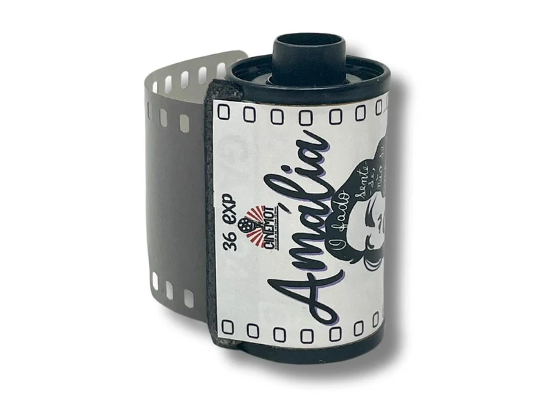MOT Amalia 100 35mm