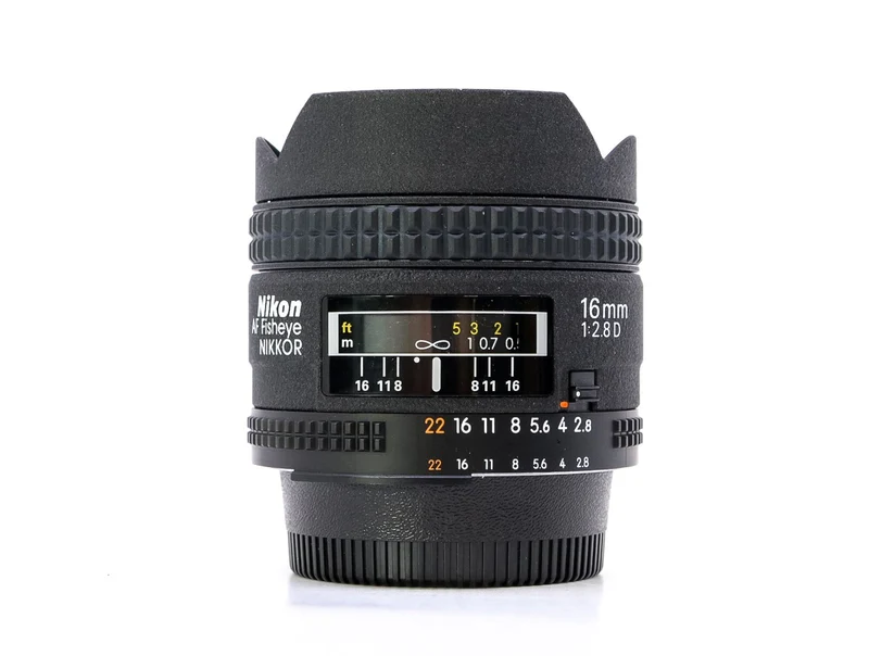 Nikon AF Fisheye Nikkor 16mm f/2.8D