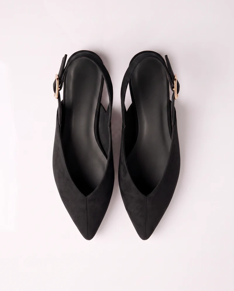 Ballerina in microfibra con cinturino - Nero