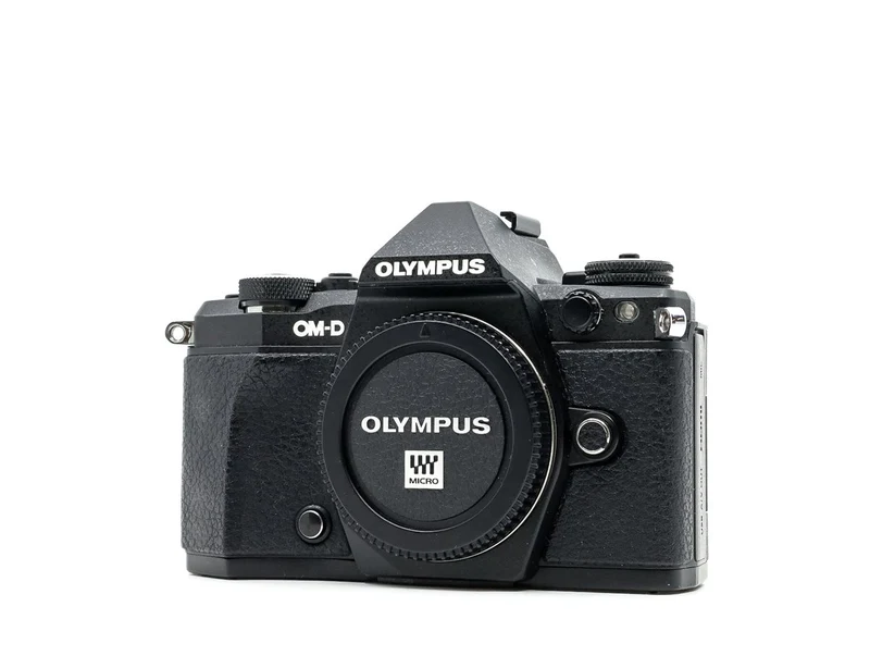 Olympus OM-D E-M5 Mark II