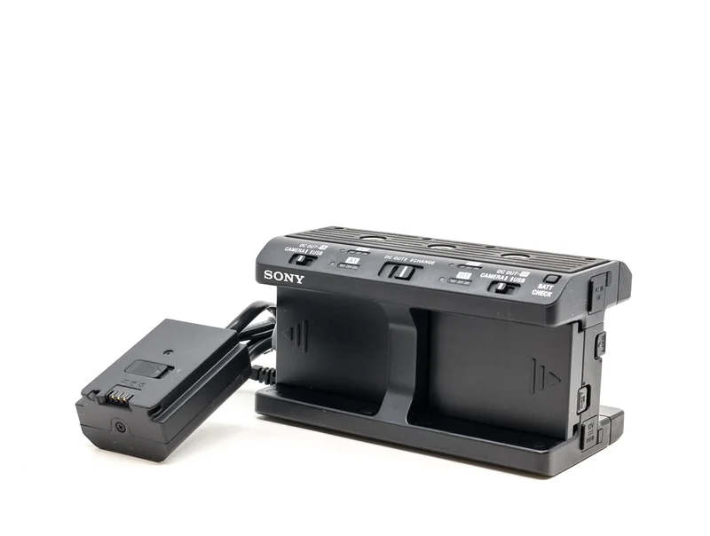 Kit adattatore multi-batteria Sony NPA-MQZ1K