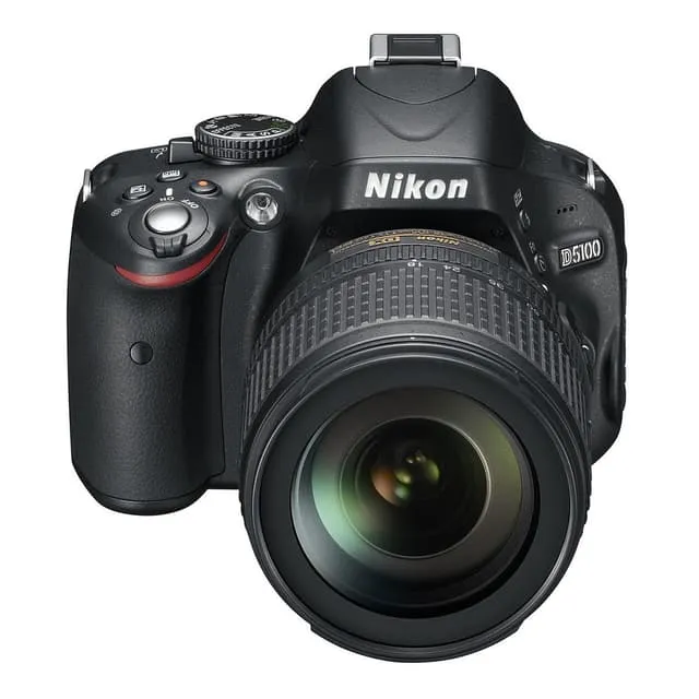 SLR D5100 - Nero + Nikon AF-S DX Nikkor 18-105 mm f/3.5-5.6 G ED VR f/3.5-5.6G