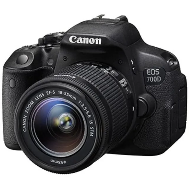 EOS 700D SLR - Nero + Canon EF-S 18-55mm f/3.5-5.6 IS STM f/3.5-5.6