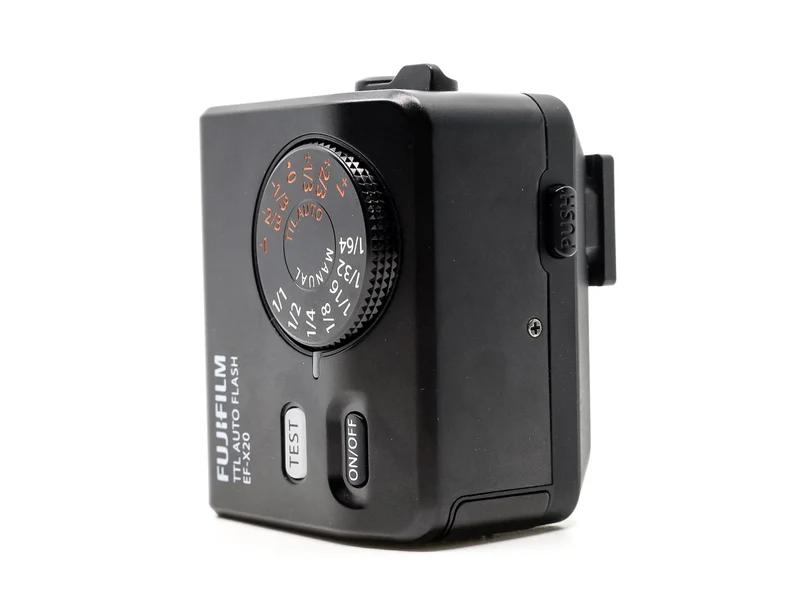 Flash a slitta Fujifilm EF-X20