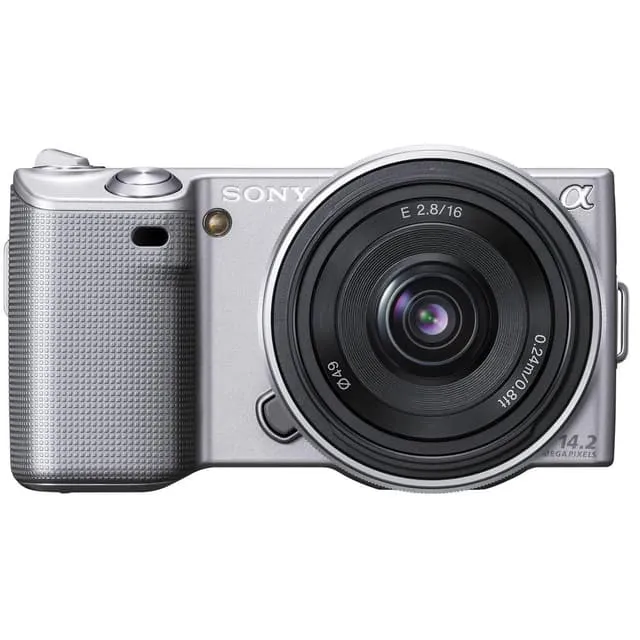 Alpha NEX-5K - Argento + Sony 18-55mm f/3.5-5.6