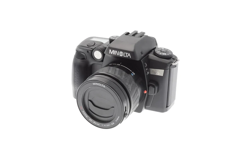 Minolta Dynax 60 Data + zoom AF 35-80mm f4-5.6