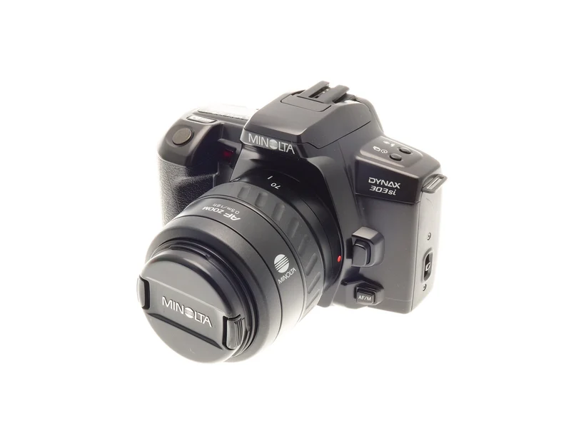 Minolta Dynax 303Si Data + 35-70mm f3.5-4.5 AF