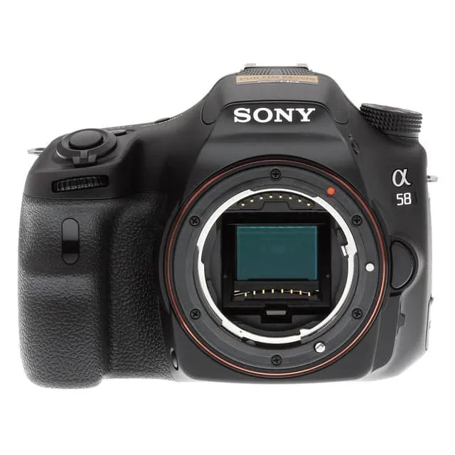 SLT-A58 SLR - Nero + Sony DT 18-55mm f/3.5-5.6 SAM II f/3.5-5.6
