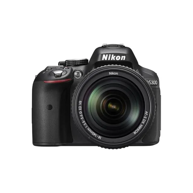 D5300 SLR - Nero + Nikkor AF-S DX Nikkor 18-140mm f/3.5-5.6G ED VR f/3.5-5.6G