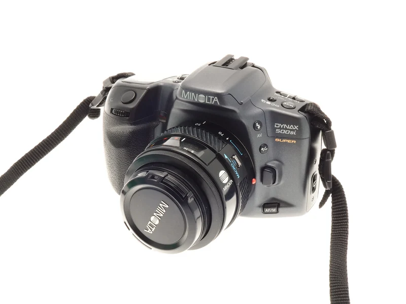 Minolta Dynax 500si Super + zoom AF 35-70 mm f4