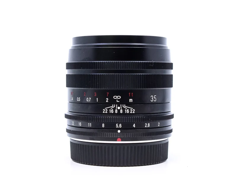 Voigtländer 35mm f/2 Macro Apo-Ultron - Fujifilm X Fit