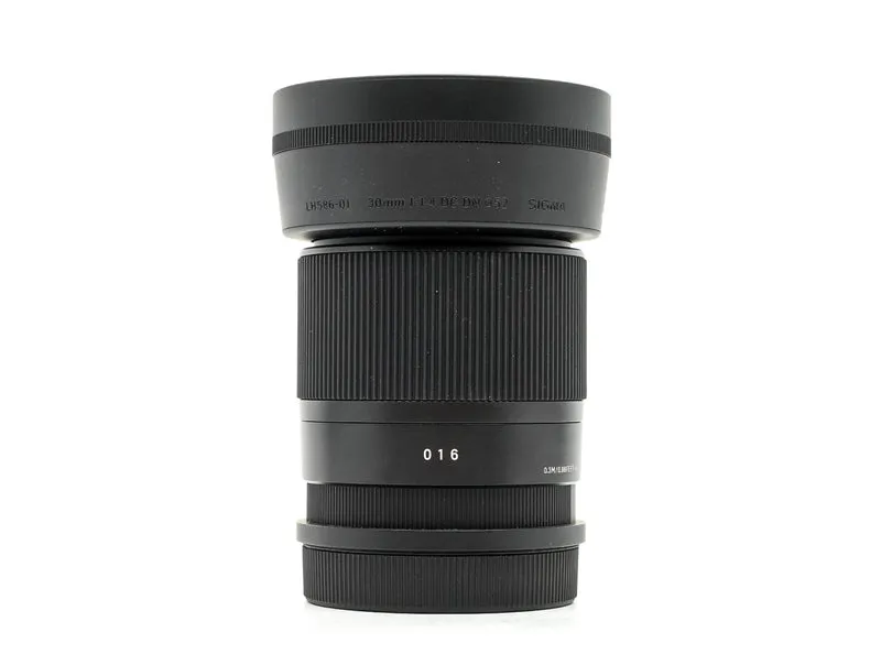 Sigma 30mm f/1.4 DC DN Contemporary - Misura L