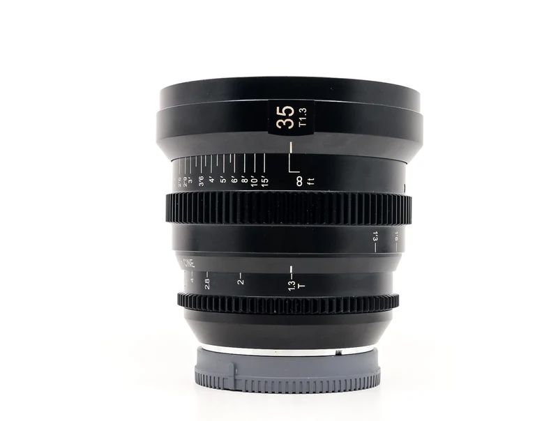 SLR Magic 35mm T1.3 MicroPrime Cine - Compatibile con Sony FE