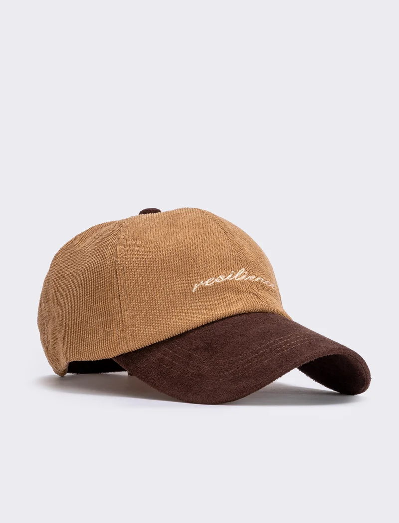 Visiera Baseball a Contrasto con Ricamo - Cammello