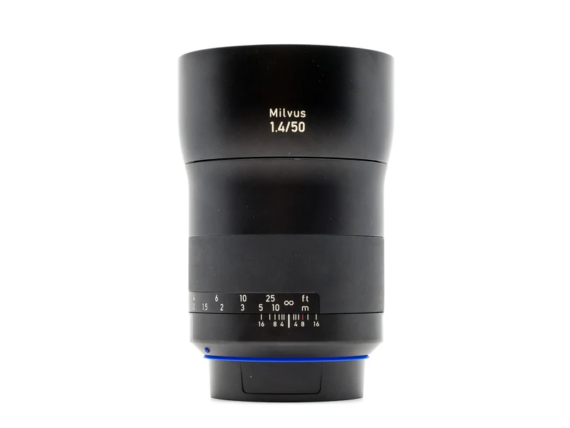 Zeiss Milvus 50mm f/1.4 ZE - Canon EF Fit