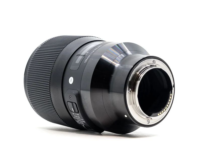 Sigma 135mm f/1.8 DG HSM ART - Compatibile con Sony FE