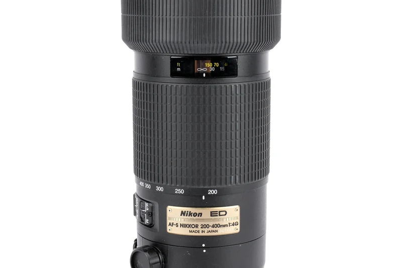 Obiettivo Nikon AF-S Nikkor 200-400mm f/4G IF-ED VR