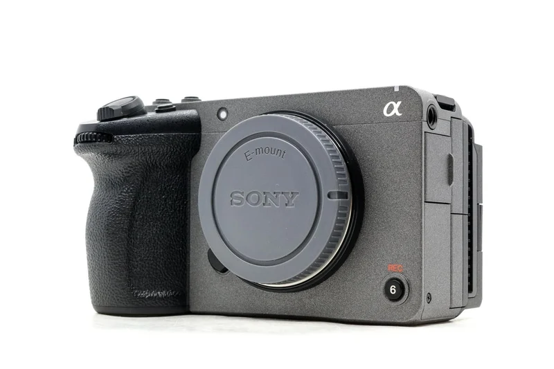 SonyFX30