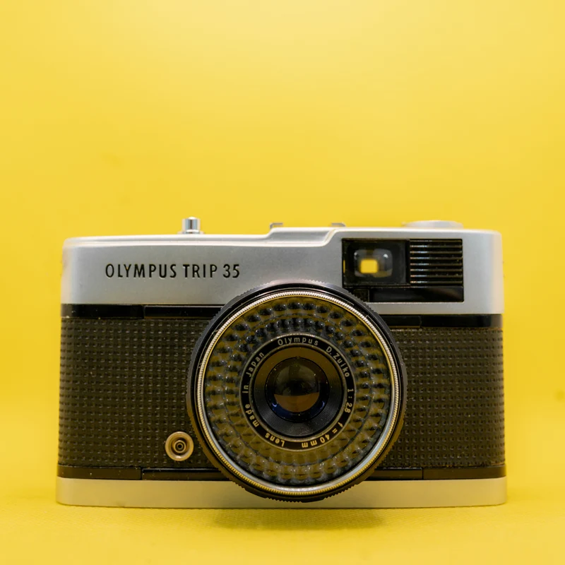 Olympus Trip 35 - Fotocamera compatta premium da 35 mm