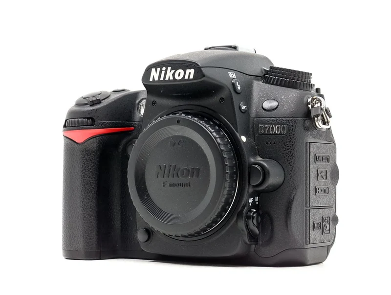 Nikon D7000 - Fotocamera reflex digitale (ricondizionata) Nera