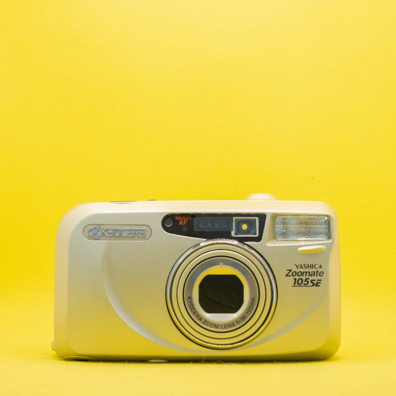 Yashica Zoomate 105SE (versione Kyocera Premium)