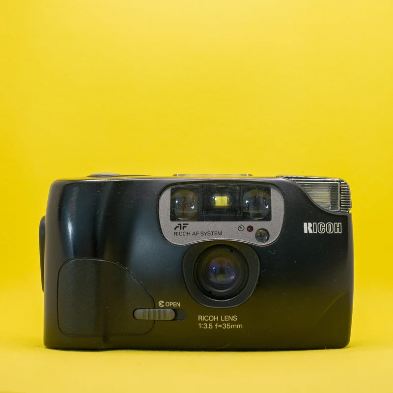 Ricoh FF-9S - Fotocamera con pellicola 35 mm