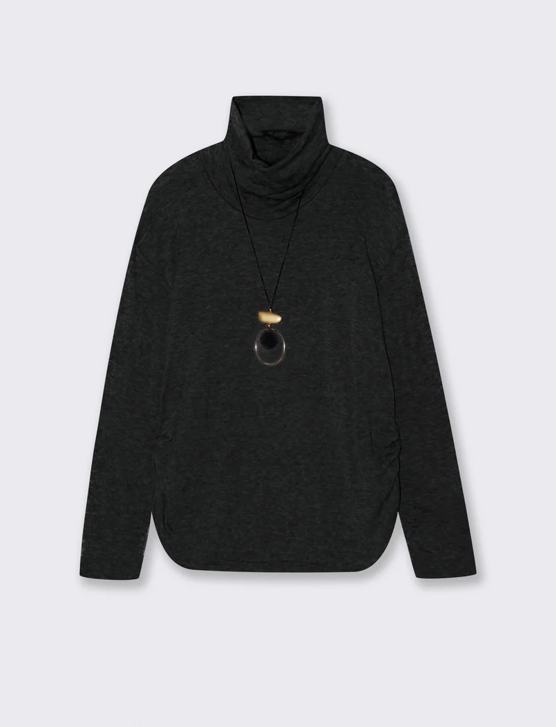 Tshirt manica lunga con collo alto in tessuto pesante con collana - Nero