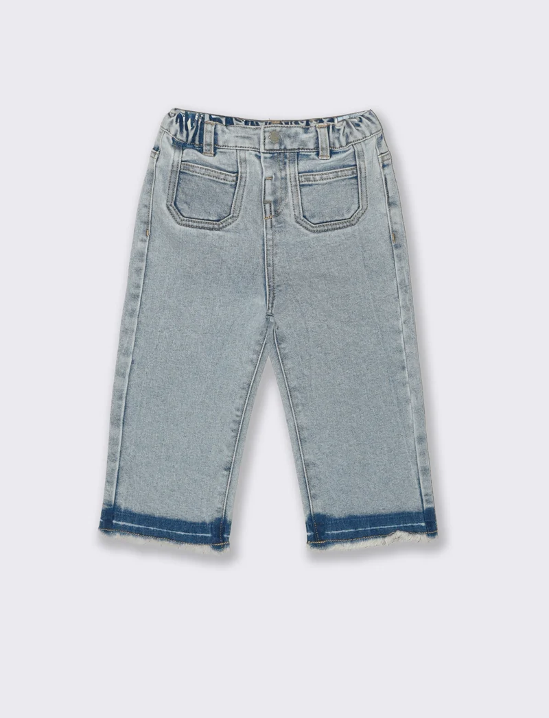 Jeans ampi con tasche e fondo sfrangiato - Denim chiaro