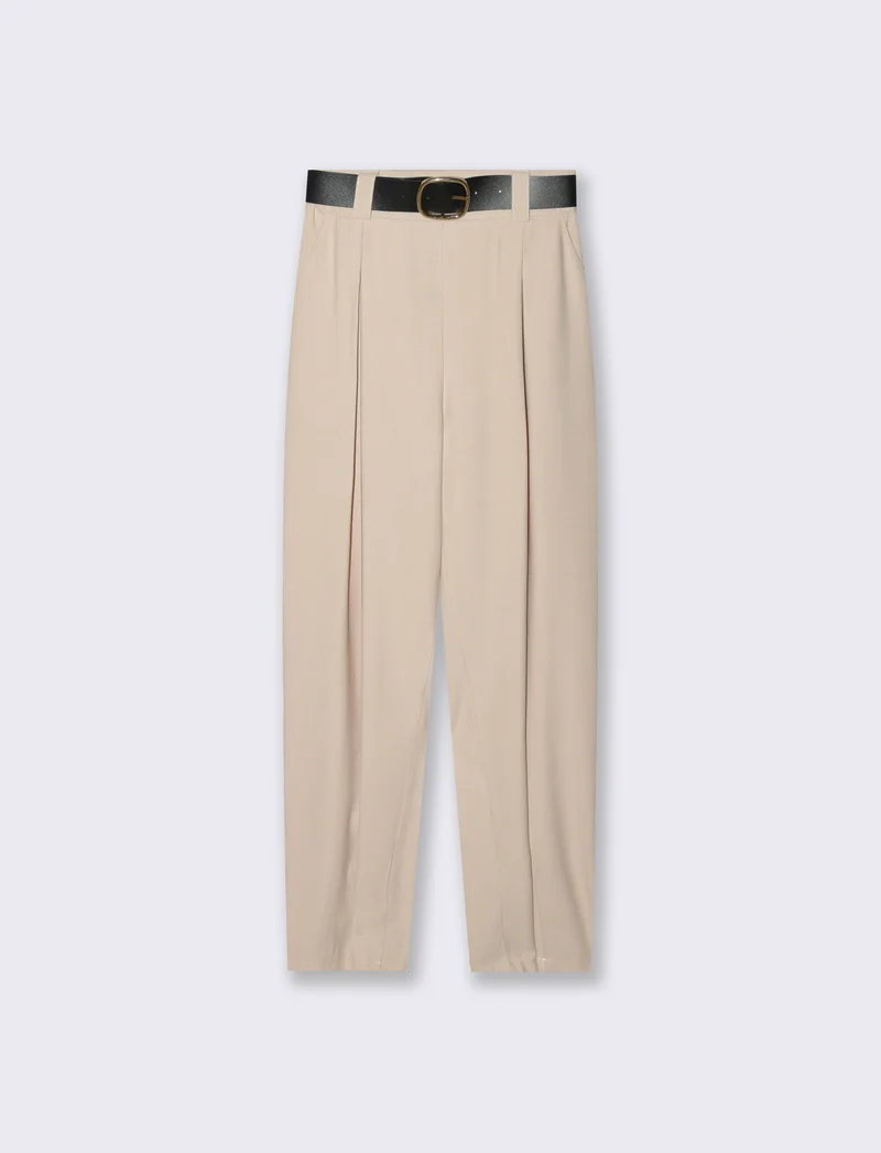 Pantaloni con cintura - Beige