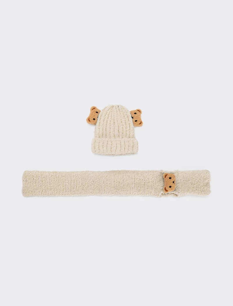 Set neonato cappello, sciarpa e cravatta con orsetto - Beige
