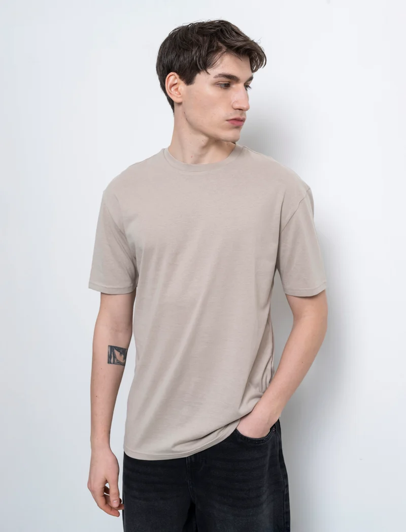 T-shirt basic in cotone boxy fit da uomo - Beige