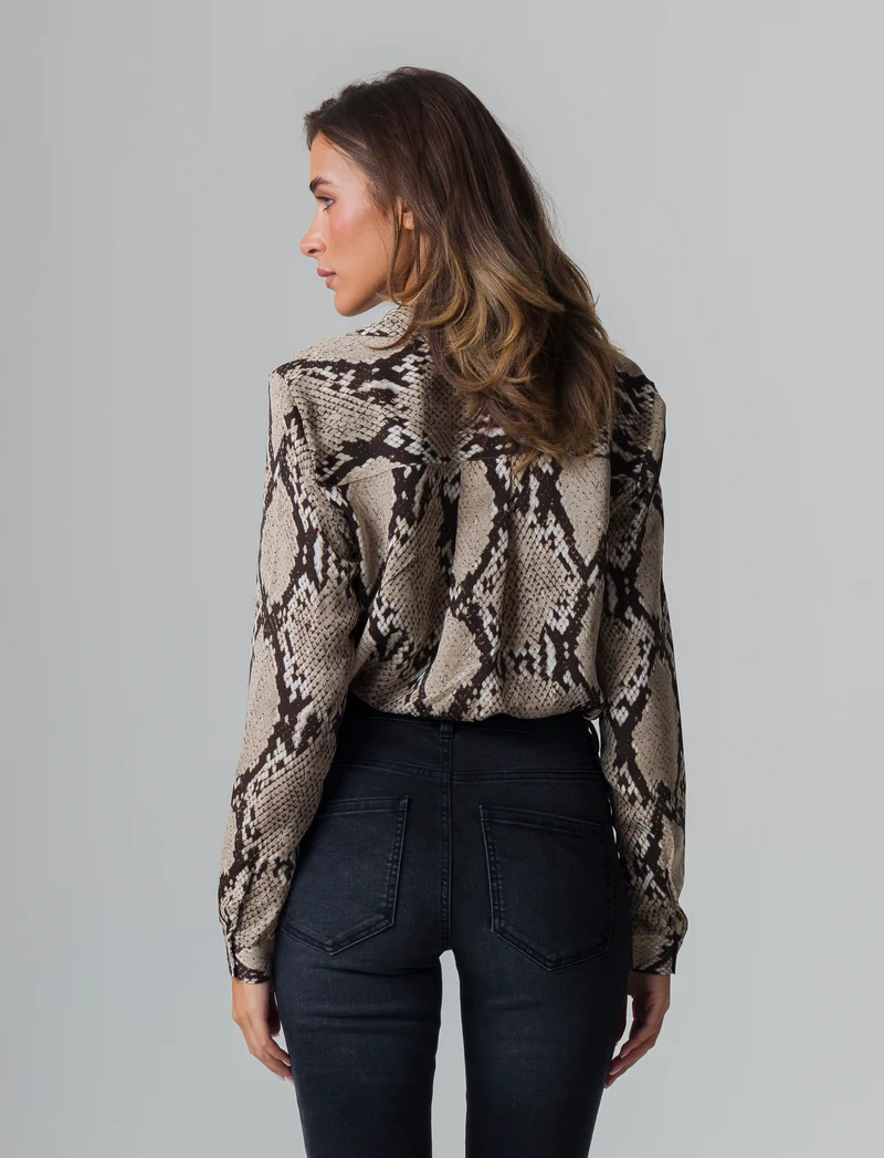 Camicia stampata da donna - var 1